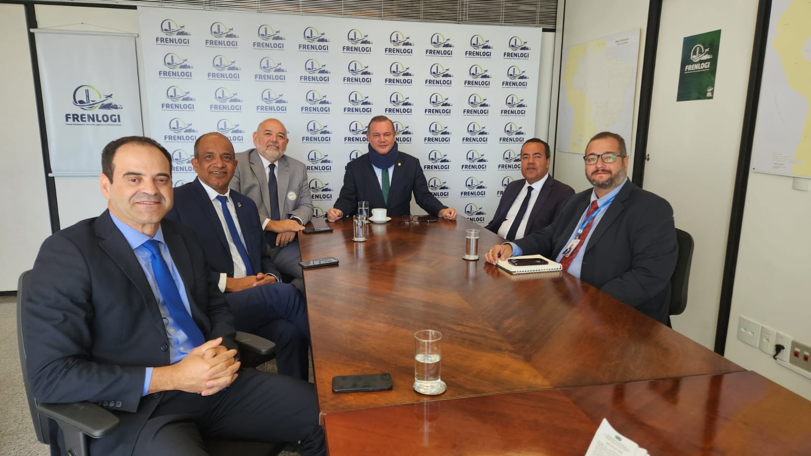 Presidente do Instituto Brasil Logística reafirma apoio técnico à Frenlogi