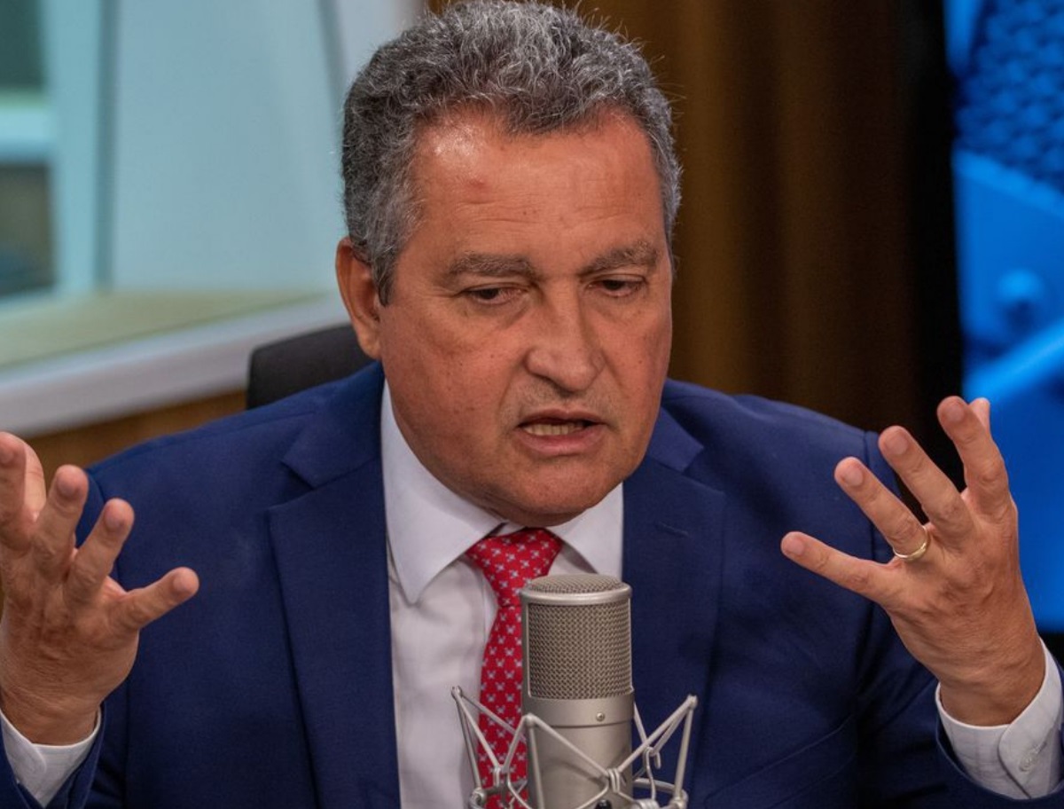 Túnel imerso ligando Santos a Guarujá será incluído no PAC, diz Rui Costa