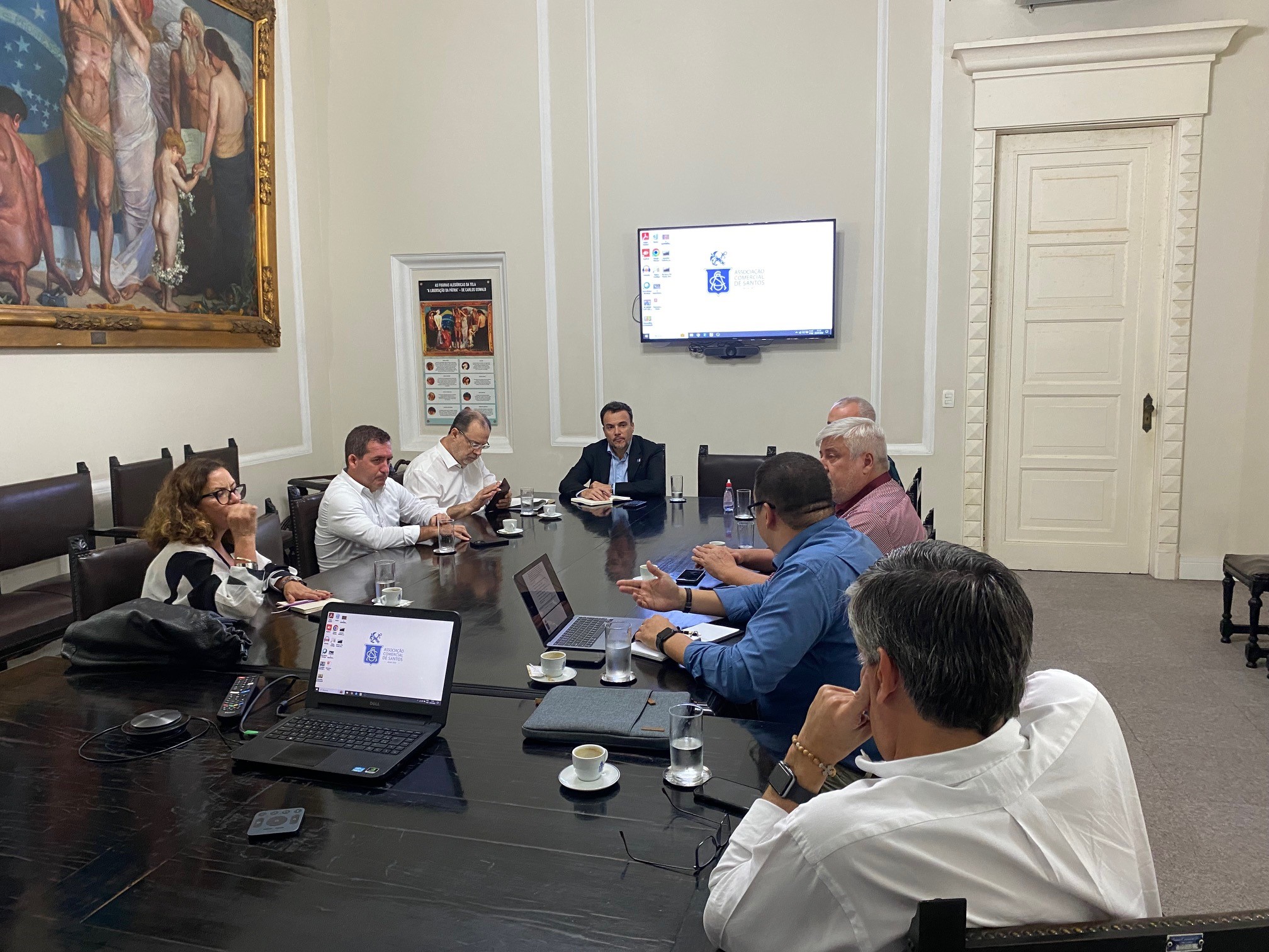 Associação Comercial de Santos realiza encontro da Frente Pró-Acessos Terrestres ao Complexo do Porto de Santos