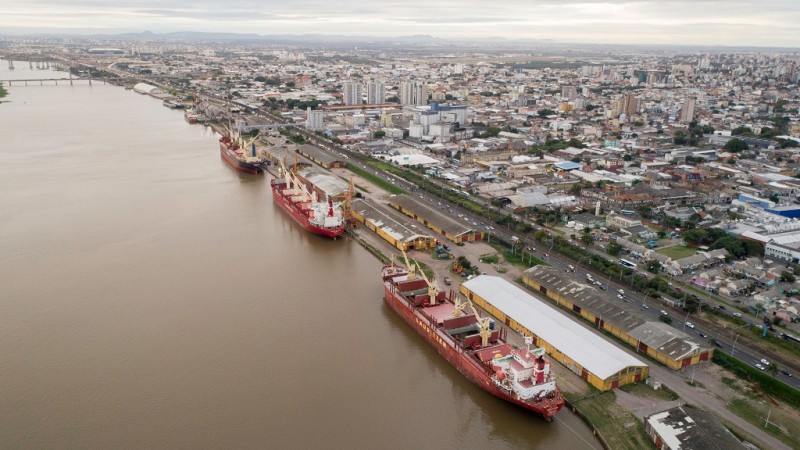 Porto de Porto Alegre completa 102 anos de história