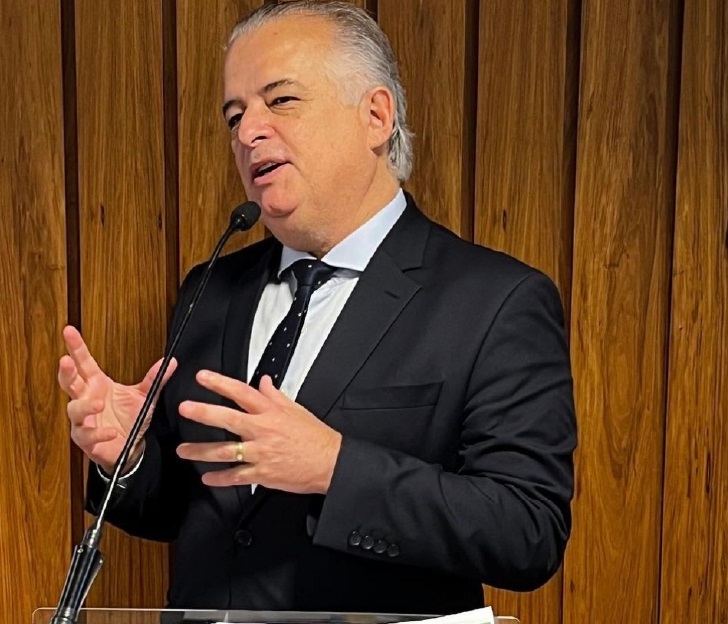 Decisão sobre mudança no Ministério de Portos fica para o próximo dia 28