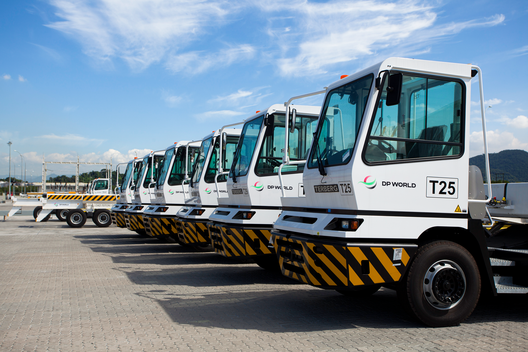 DP World adota sistema com sensor de fadiga em veículos que trafegam no Porto