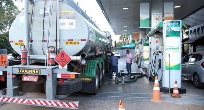 Petrobras anuncia reajuste no preço da gasolina e do diesel