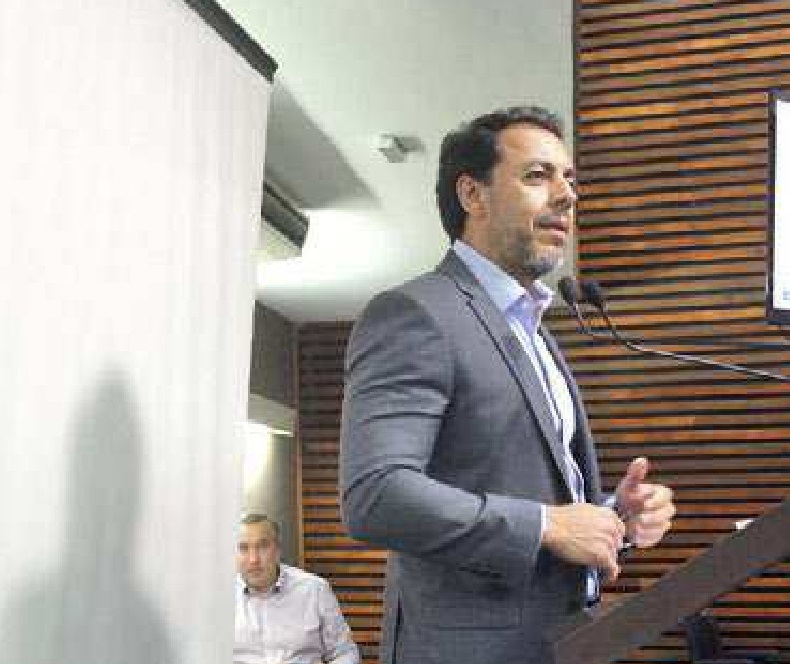Presidente da APS anuncia túnel Santos-Guarujá para 2024