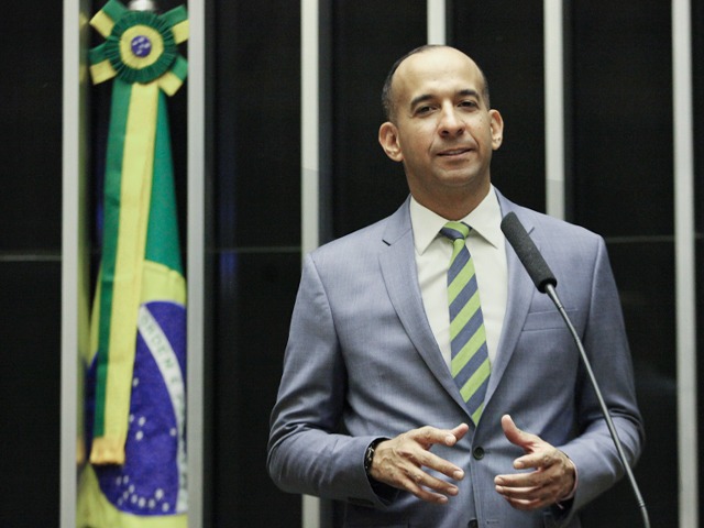 Deputado Alexandre Barbosa é novo relator do Reporto e quer pautar PL ‘o quanto antes’