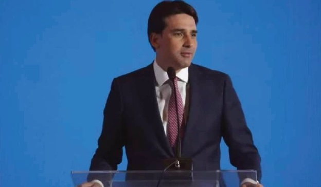 Ministro quer outorgas autorizadas em até 8 meses