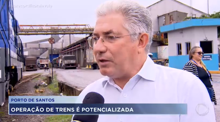 Primeira locomotiva a operar na Fips – Ferrovia interna do Porto de Santos entrou em operação