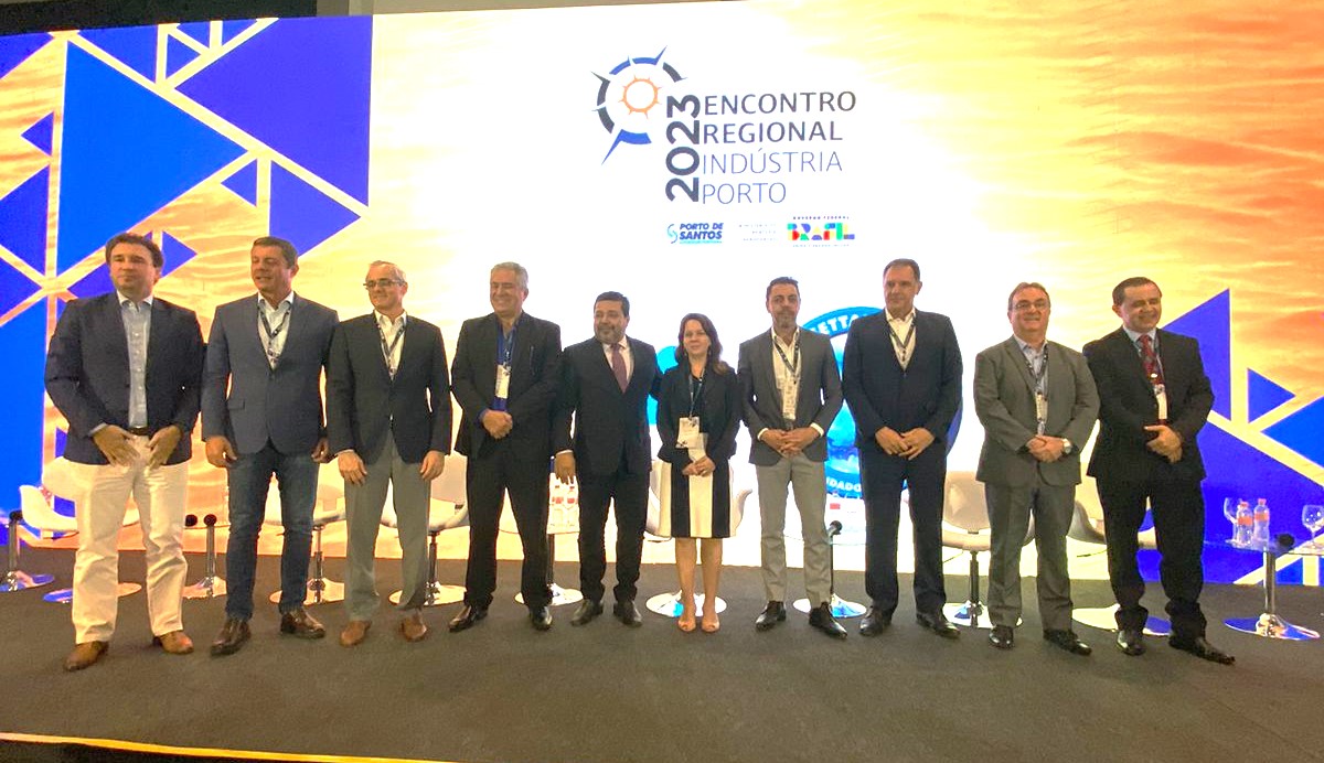 Porto de Santos terá investimento de R$ 15 bi, informa MPor em evento Indústria Porto