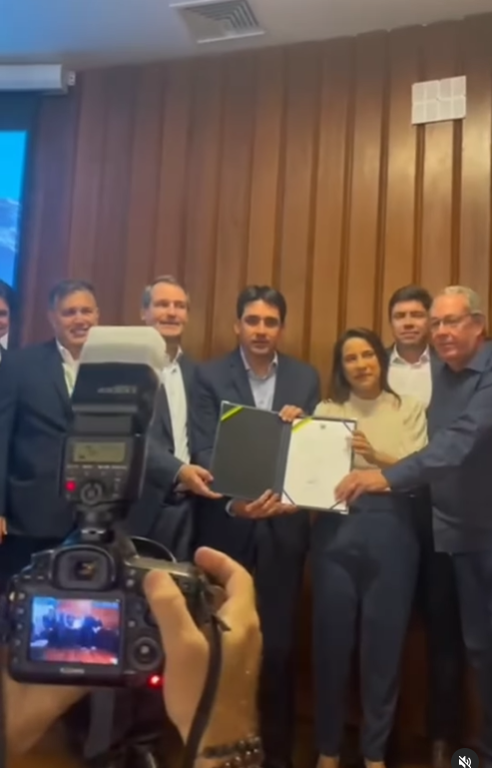 Com investimento de R$ 1,6 bi, Ministério de Portos e Aeroportos e governo de Pernambuco autorizam criação de novo terminal no Porto de Suape
