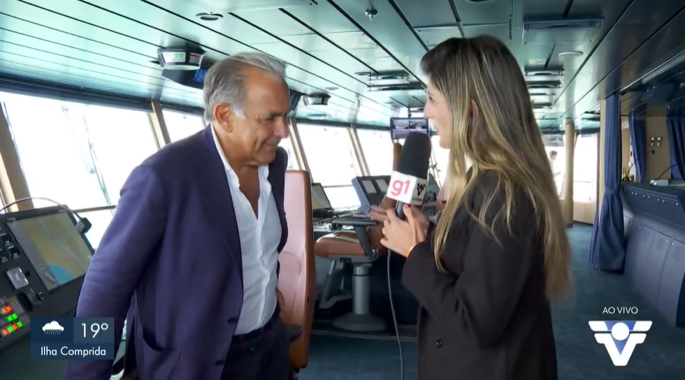 Navio de cruzeiros que faz roteiros diferentes está no Porto de Santos 