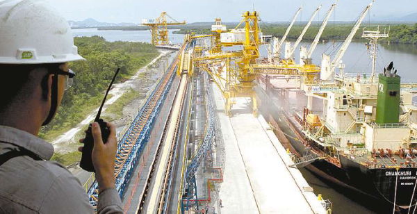 Terminal abre 112 vagas de emprego
