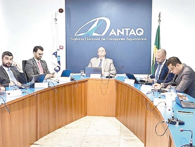 Antaq discute mudanças em concessões portuárias