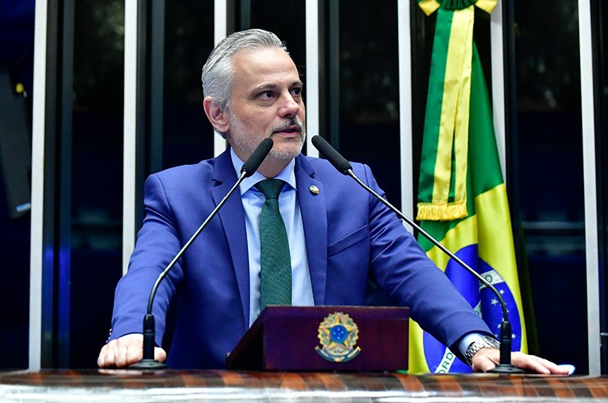 Beto Martins critica situação dos portos brasileiros