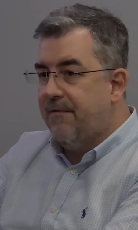 Participação: Vitor Lousada - Gerente de Operações do Terminal de Veículos (TEV)