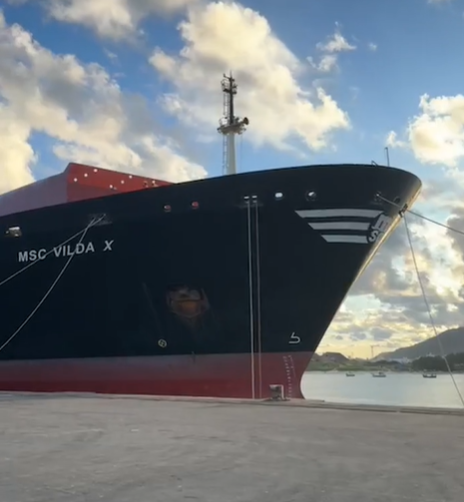 Porto de Imbituba recebe maior navio de sua história